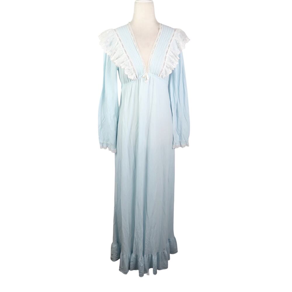 Vintage 70s Light Blue Flannel Prairie Nightgown Maxi Dress Lace Trim